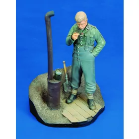 Royal Model 1:16 The soldier's lunch Russia '43