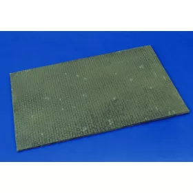 Royal Model 1:35 Paved