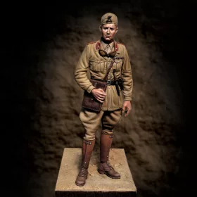 Royal Model 1:35 Italian Officer Libia 1940