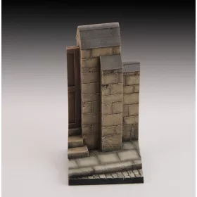 Royal Model 1:32 Base with wall and road