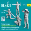 ResKit Models 1:32 Yellow jerseys (Right position from the aircraft) plane director, aircraft handling officer, catapult and arresting gear officers (4 pcs) (3D Printed)