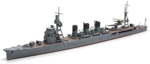 1:700 Japanese Light Cruiser Abukuma - Water Line Series