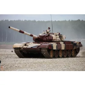 Trumpeter 1:35 Russian T-72B1 MBT(w/kontakt-1 reactive amor)