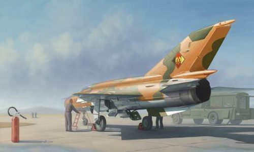 Trumpeter 1:48 MiG-21MF Fighter repülő makett
