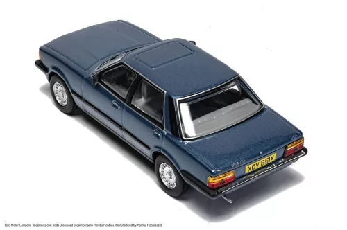 Corgi 1:43 Ford Cortina Mk5 2.3 Ghia - Titan Blue