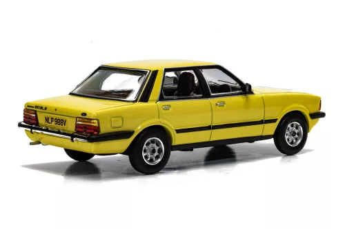 Corgi 1:43 Ford Cortina Mk5 1.3, Prairie Yellow