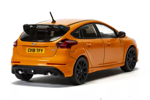 Corgi 1:43 Ford Focus Mk3 RS Heritage Edition, Deep Orange