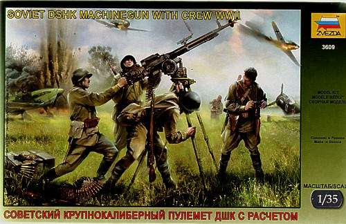 Zvezda 1:35 Soviet DSHK with Crew WWII 3609 figura makett