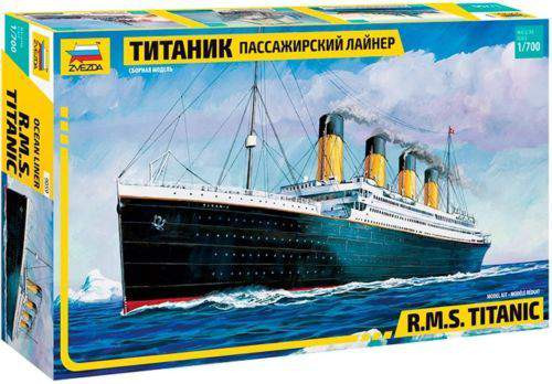 Zvezda 1:700 Titanic